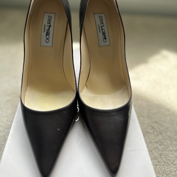 Brand new Jimmy Choo pumps size 39. - Picture 4 of 7